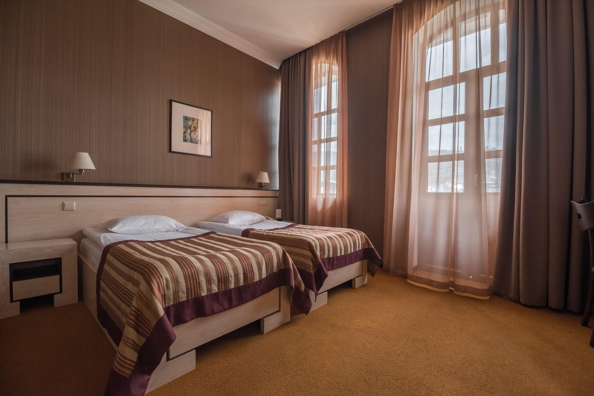 Hotel Rikhe Monika Tbilisi Exterior photo