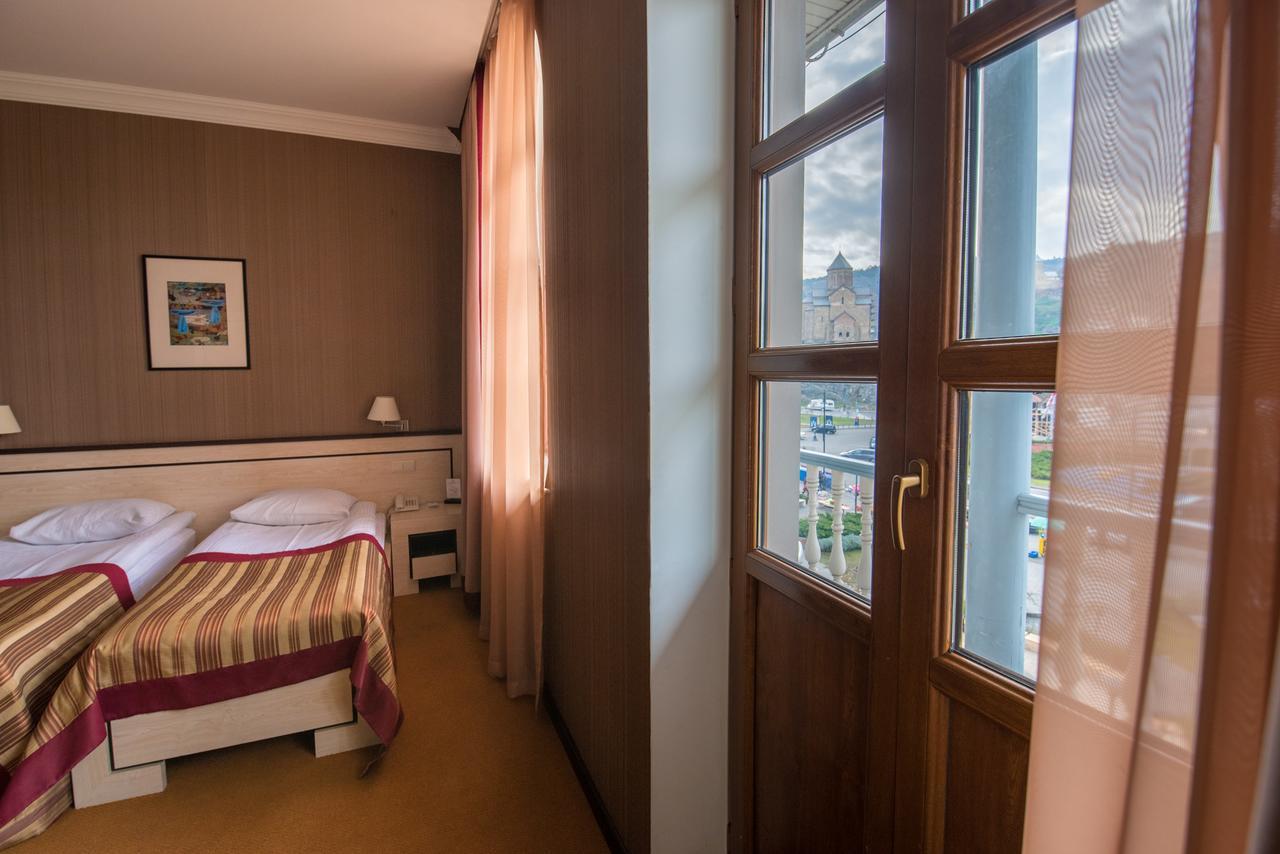 Hotel Rikhe Monika Tbilisi Exterior photo